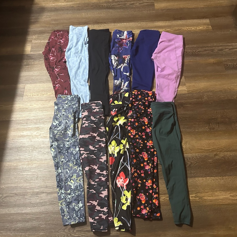 Fabletics Leggings 11 pairs S - M
